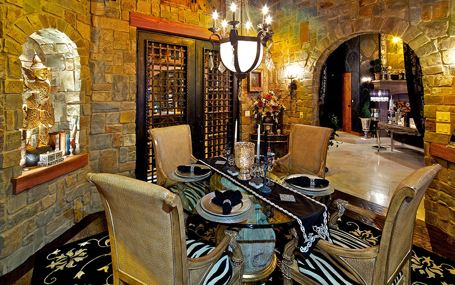Luxury Dining Room Design with Custom Furniture Design