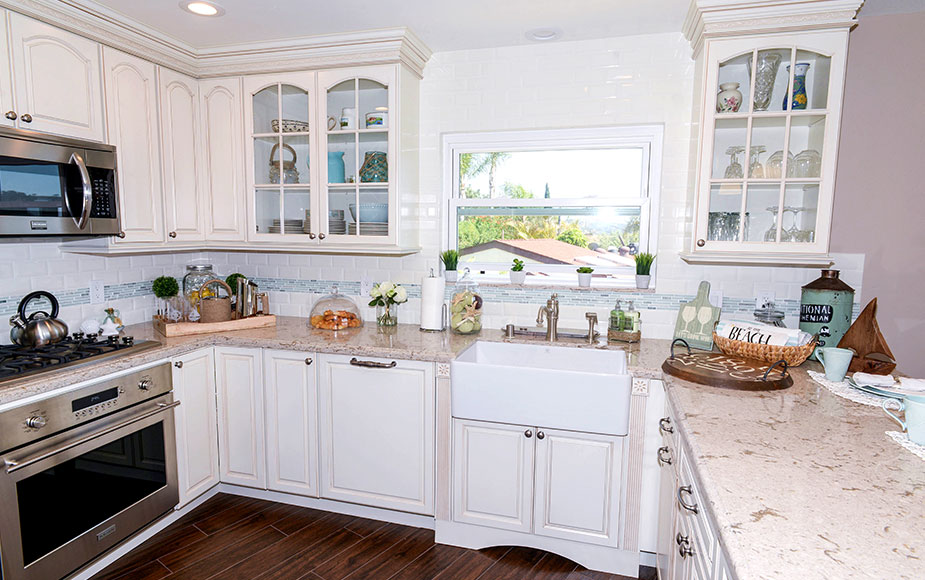 Modern, Clean, White Kitchen Design