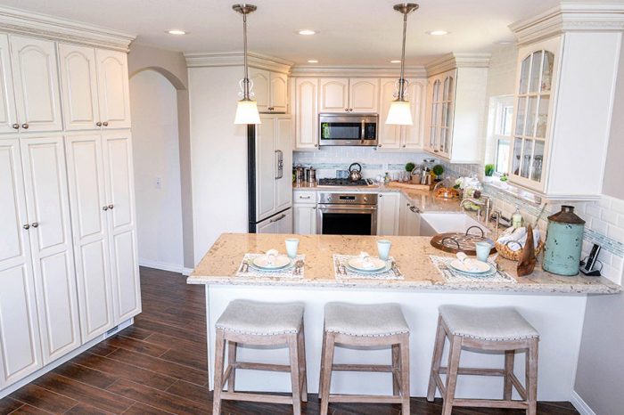 Modern, Clean, White Kitchen Design